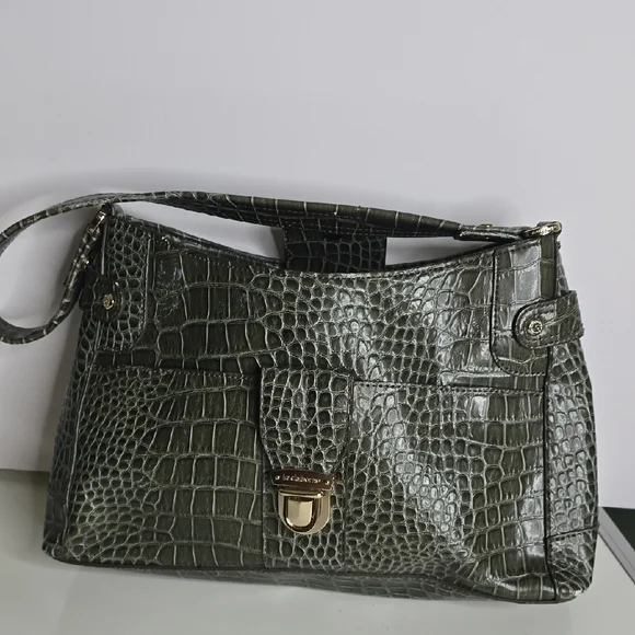 Liz Claiborne Emerald Green Croc-Embossed Clutch Liz Claiborne Vintage Emerald Green Croc Embossed Satchel  main image 3